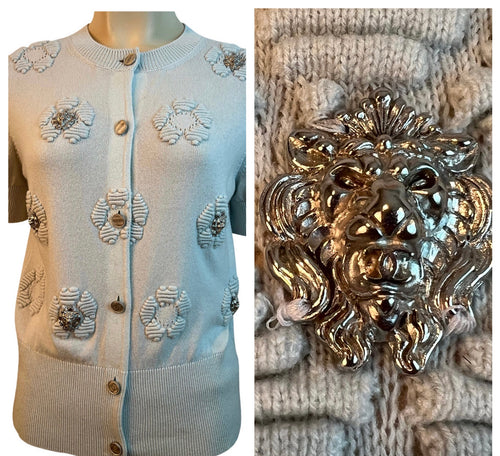 CHANEL IVORY 17P PINK GREEN GOLD LION HEAD CC BUTTONS TWEED JACKET 44