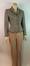 Load image into Gallery viewer, Fabulous Chanel 03P, 2003 Spring Fitted Jacket FR 38 US 4