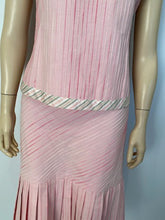 Load image into Gallery viewer, Chanel 03P, 2003 Spring pink camisole top matching Pleated accordion skirt set FR 42 US 8