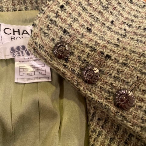 97a, 1997 Fall Vintage Chanel Green Tweed Jacket FR 42 US 6/8
