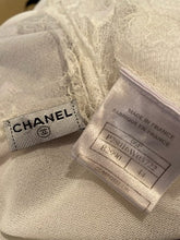 Load image into Gallery viewer, Chanel 06P 2006 Spring White Knit Lace Cardigan FR 44