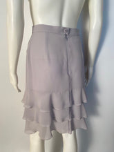 Load image into Gallery viewer, Vintage Chanel 98C 1998 Cruise Resort Grey Skirt FR 38 US 4