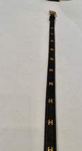 Load image into Gallery viewer, 96C Chanel Vintage Rare Black Leather CC Logos Belt Sz 65/26 US 2/4
