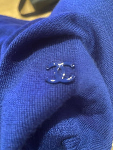 Chanel 04A 2004 Fall Royal Blue Cashmere long sleeved  Shell Top Blouse cardigan  FR 38