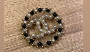 Chanel 18P 2018 Spring Large Round CC Pearl Black and White Gold Pin Brooch