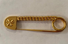 Load image into Gallery viewer, Rare Vintage Chanel Gold Chain Shamrock Kilt Safety Pin