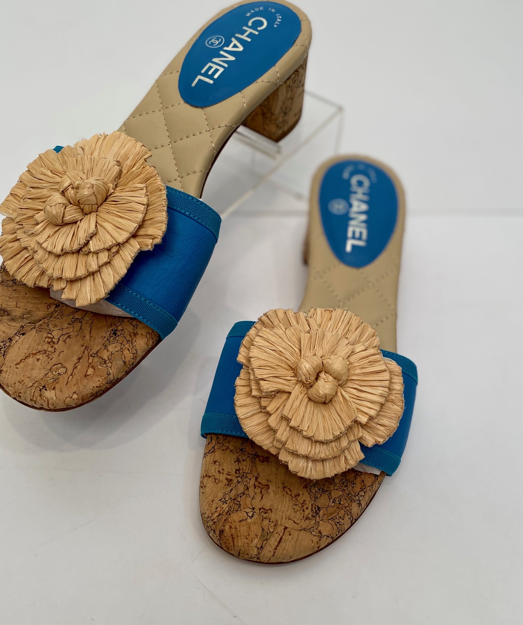 New Chanel Turquoise Cork Camellia Straw Details Slide Sandals Heels CC Logo 37
