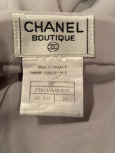 Load image into Gallery viewer, Vintage Chanel 98C 1998 Cruise Resort Grey Skirt FR 38 US 4