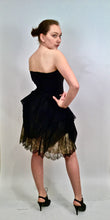 Load image into Gallery viewer, Chanel 10P, 2010 Spring Black Tulle Layered Lace Skirt FR 42 US 4/6