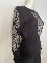 Load image into Gallery viewer, Chanel 07A 2007 Fall Black Gray Cashmere Pullover Tunic Sweater FR 40