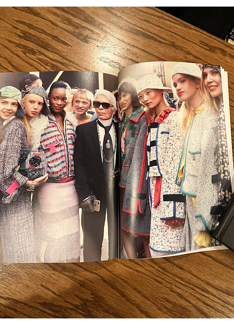 Chanel 2016/2017 Magazine 31 Rue Cambon Edition 15 Collectible Catalog –  HelensChanel