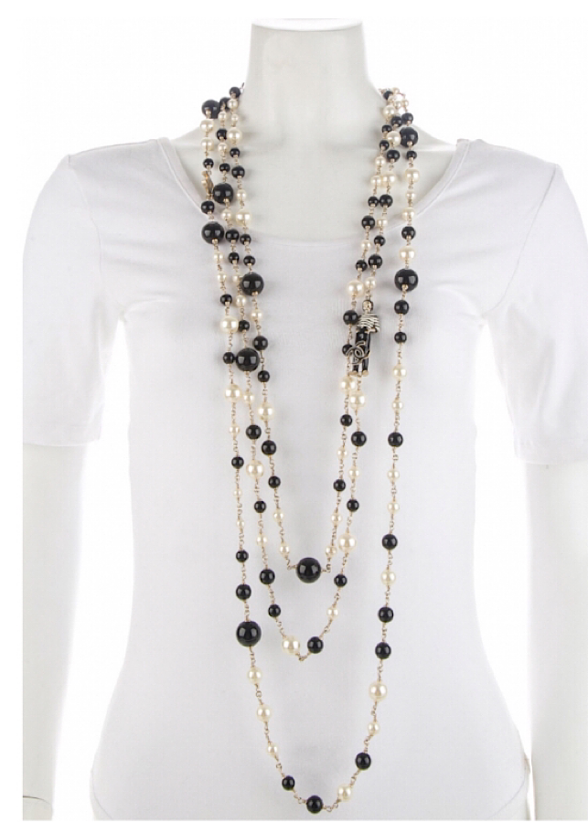 Chanel Black and White Pearl Enamel Long CC Necklace