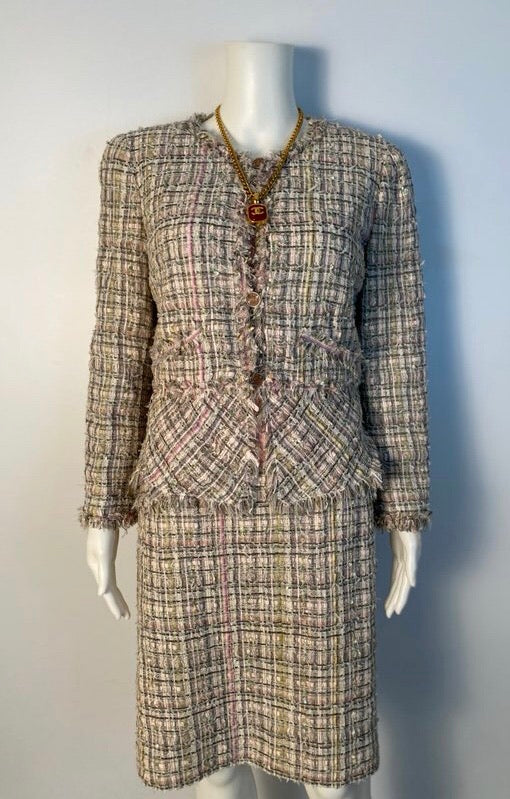 Vintage Chanel 05P, 2005 Spring Fantasy Tweed pink and green Skirt Sui –  HelensChanel