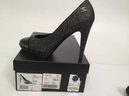 Nib New in Box Chanel Dark Silver Glitter Patent Platform Heel Pumps 2013, 13K ‘World Map’ Collection EU 38.5 US 7.5/8