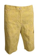 Load image into Gallery viewer, Chanel 00P, 2000 Spring Yellow CC logo Knee Length Shorts FR 40 US 4/6
