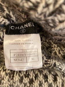 Chanel 04A 2004 Fall Cashmere Brown Cable Knit Tweed Turtleneck Sweater Top FR 36 US 4