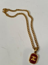 Load image into Gallery viewer, 97P 1997 Spring Vintage Chanel CC turnlock red Gripoix stone pendant necklace
