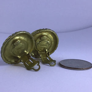 1980’s Rare! Chanel Vintage Round Anchor Gold Metal CC Logo Clip On Earrings