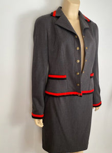 94A 1994 Fall Very Rare Vintage Chanel Skirt Suit in Grey/Red/Black FR 42 US 6/8