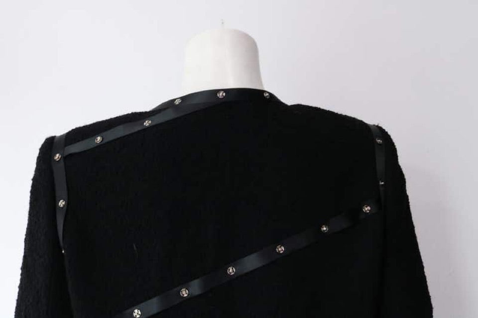 Chanel 2003 Fall 03A black Cropped Boucle Tweed Jacket FR 48 US 10/12 –  HelensChanel