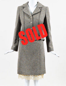 Chanel CC Logo Studded Tweed Wool Jacket 08A 2008 New Fr 36 For