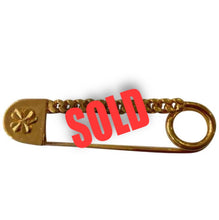 Load image into Gallery viewer, Rare Vintage Chanel Gold Chain Shamrock Kilt Safety Pin