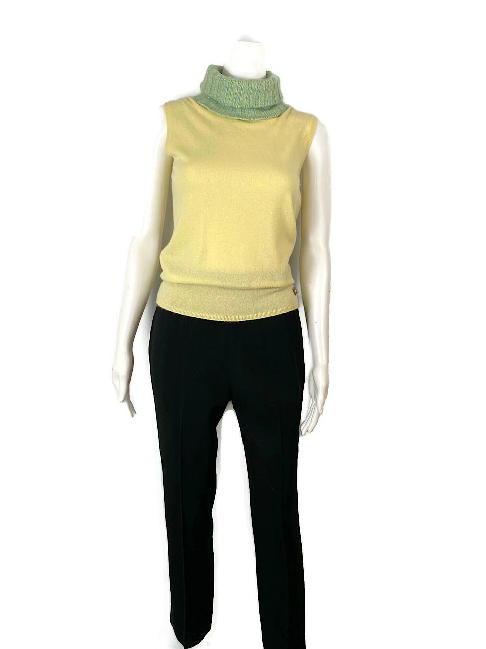 NWT Chanel 01A 2001 Fall green yellow turtleneck sweater blouse FR
